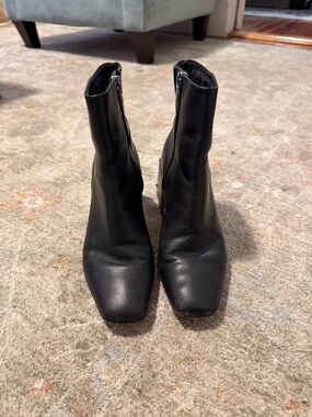 Dolce Vita Booties